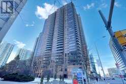 910 - 33 SHEPPARD AVENUE E Toronto