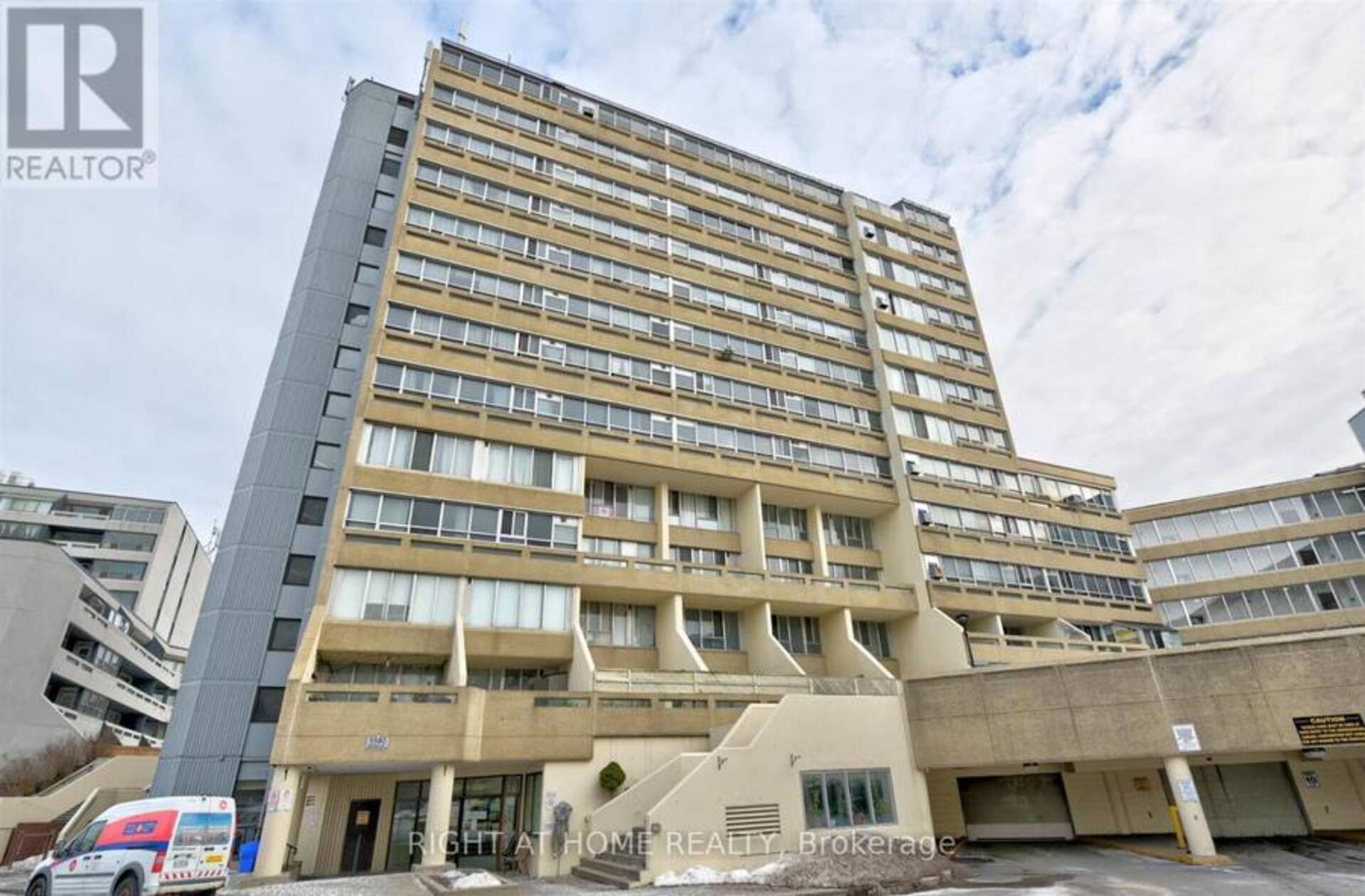 220 - 5580 SHEPPARD AVENUE E Toronto