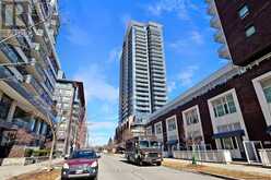 908 - 225 SACKVILLE STREET Toronto