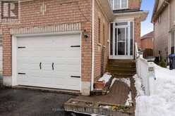 12 TILLER TRAIL Brampton