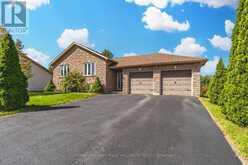 1032 FLOS 4 ROAD E Springwater