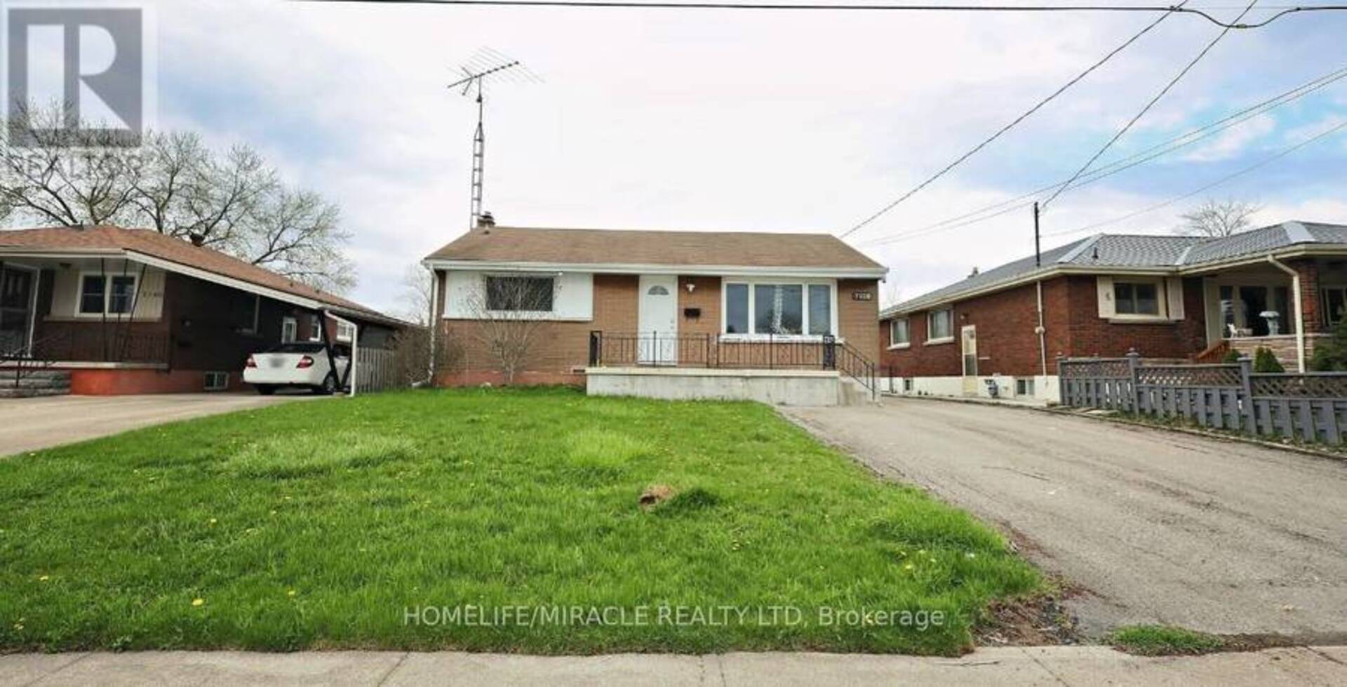 7150 DOUGLAS CRESCENT Niagara Falls