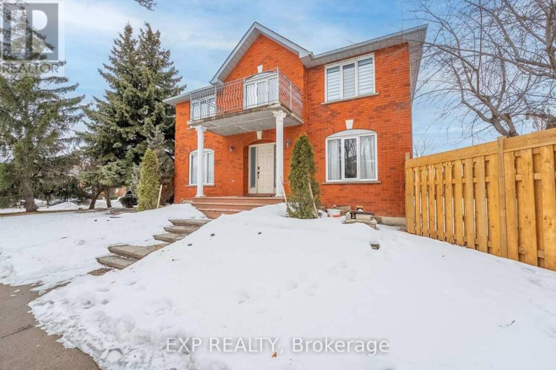 168 CHANCELLOR DRIVE Vaughan