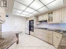 403 - 131 TORRESDALE AVENUE Toronto