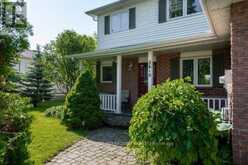 2610 LAWRENCE AVENUE Innisfil