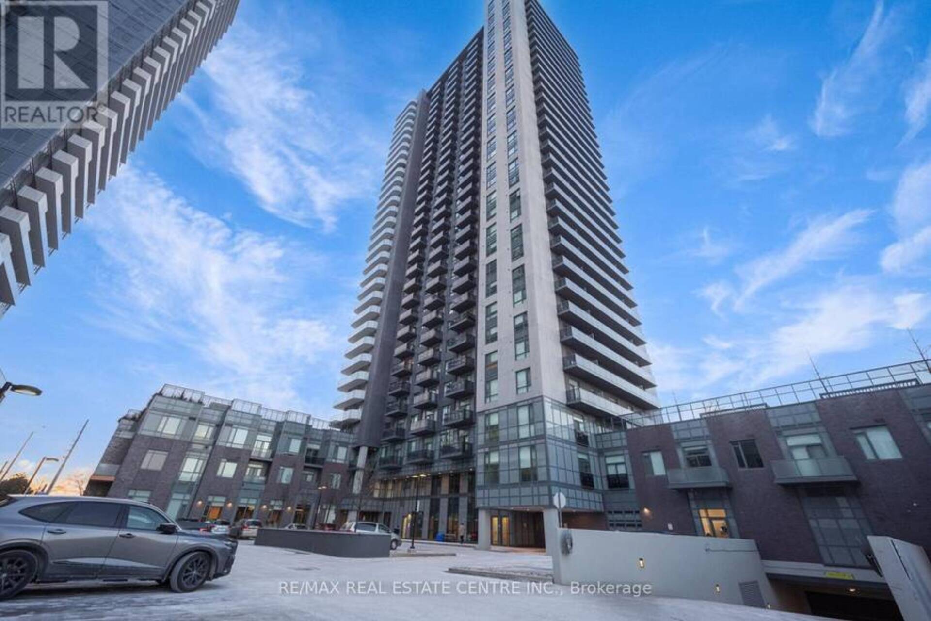 1722 - 8 NAHANI WAY Mississauga