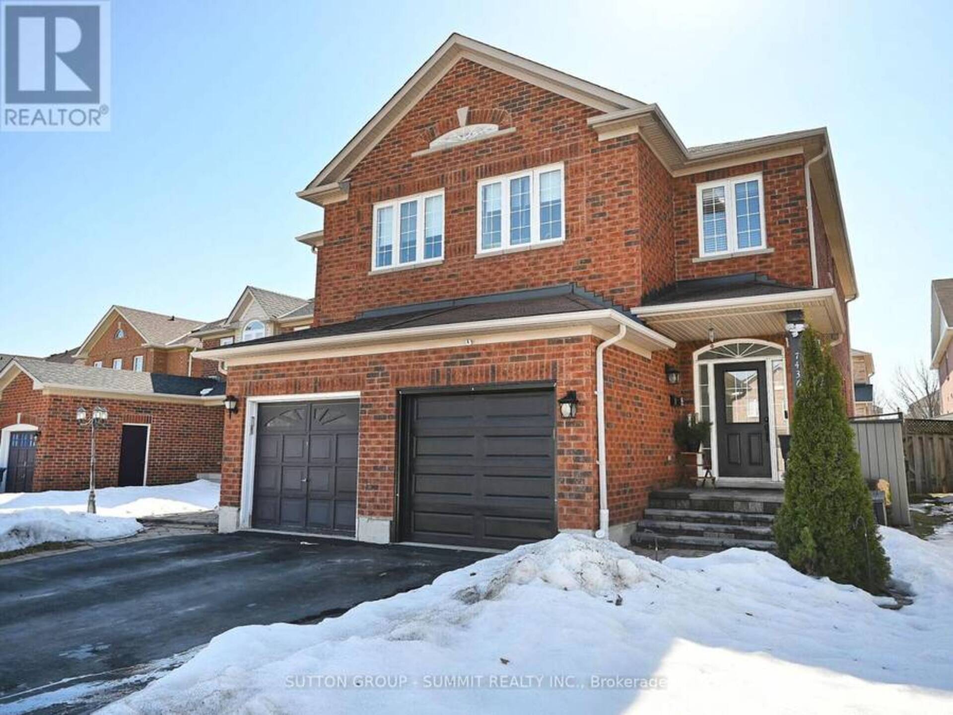 7436 RUSSIAN OLIVE CLOSE Mississauga