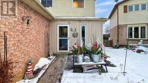 31 RAK COURT Bradford/West Gwillimbury