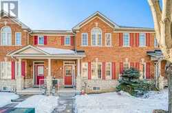 135 SELKIRK DRIVE Richmond Hill