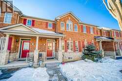 135 SELKIRK DRIVE Richmond Hill