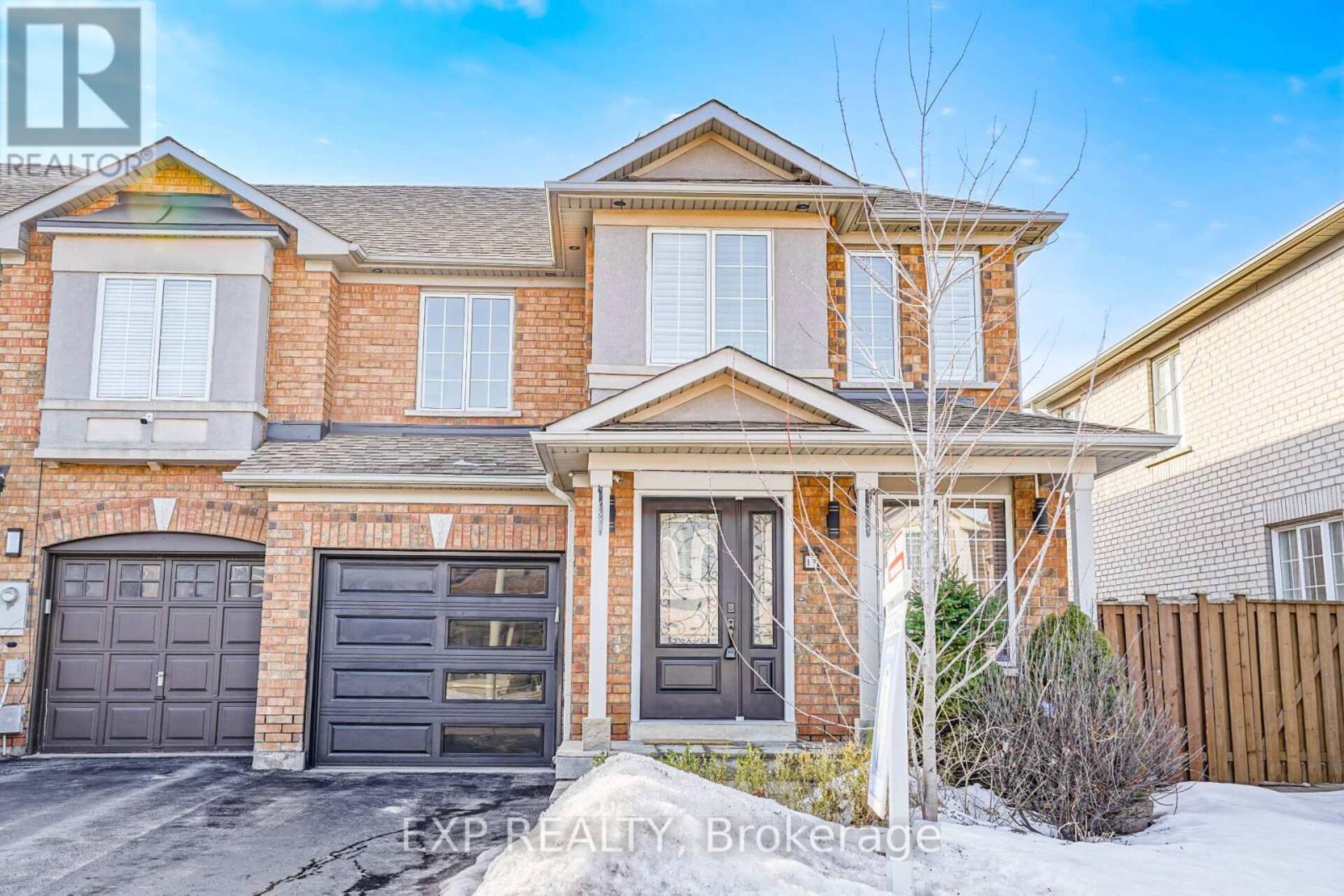 17 WATERTON CRESCENT Richmond Hill