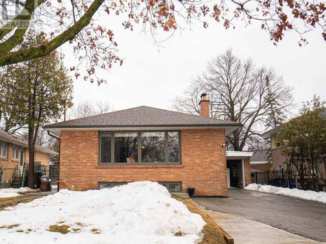 3 CRENDON DRIVE Toronto Ontario