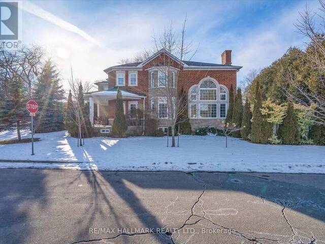 92 HILL CRESCENT Toronto Ontario