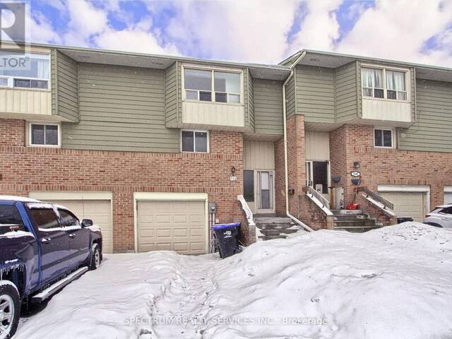 30 - 116 DEER RUN CRESCENT Bradford/West Gwillimbury Ontario