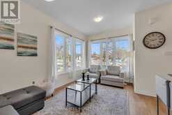 33 - 9 R CLINTWOOD GATE Toronto