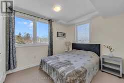 33 - 9 R CLINTWOOD GATE Toronto