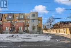 33 - 9 R CLINTWOOD GATE Toronto