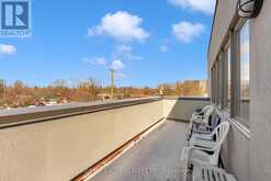 33 - 9 R CLINTWOOD GATE Toronto