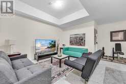 33 - 9 R CLINTWOOD GATE Toronto