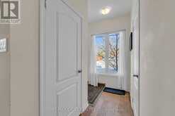 33 - 9 R CLINTWOOD GATE Toronto