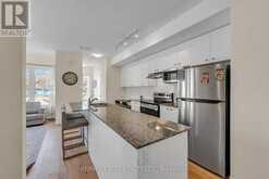 33 - 9 R CLINTWOOD GATE Toronto