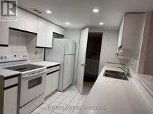 327 - 32 CLARISSA DRIVE Richmond Hill