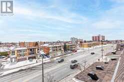 15 - 760 LAWRENCE AVENUE W Toronto