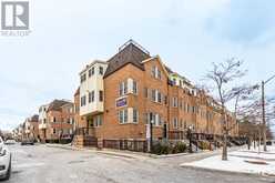 15 - 760 LAWRENCE AVENUE W Toronto