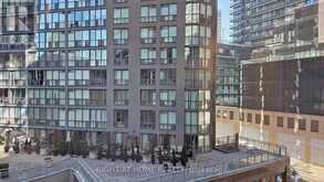 402 - 11 ST JOSEPH STREET Toronto