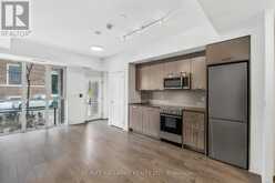 TH 103 - 2301 DANFORTH AVENUE Toronto