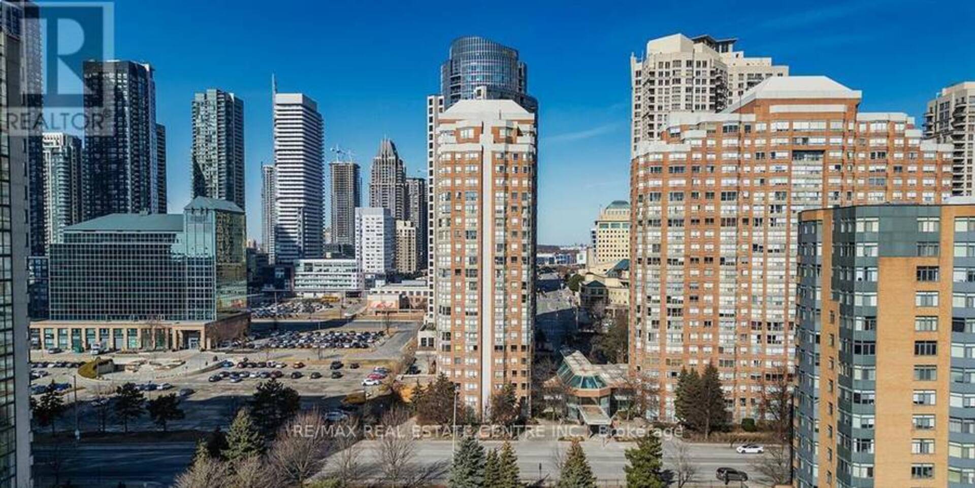 702 - 335 WEBB DRIVE Mississauga