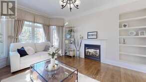 27 WILLOW HEIGHTS BOULEVARD Markham