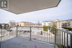 302 - 1450 BISHOPS GATE Oakville