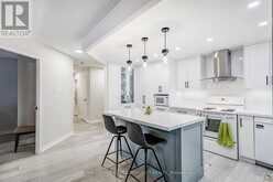 506 - 250 DAVIS DRIVE W Newmarket