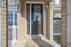 40 MILITARY CRESCENT Brampton