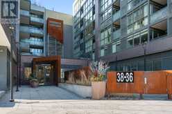 402 - 36 HOWARD PARK AVENUE W Toronto