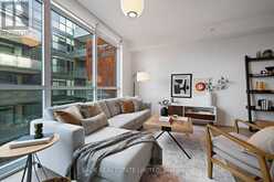 402 - 36 HOWARD PARK AVENUE W Toronto