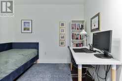 402 - 225 DAVENPORT ROAD Toronto