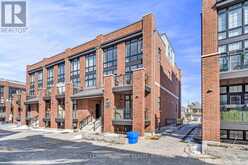 320 - 15 WHITAKER WAY Whitchurch-Stouffville