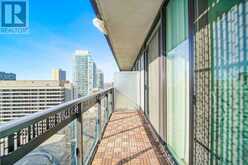 1504 - 8 EGLINTON AVENUE E Toronto