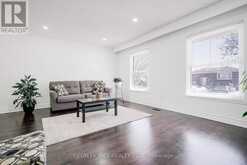 50 CHAPAIS CRESCENT Toronto