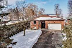 516 LAKE DRIVE S Georgina