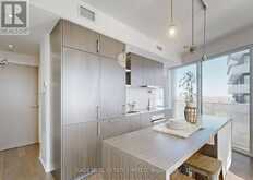 6707 - 100 HARBOUR STREET Toronto