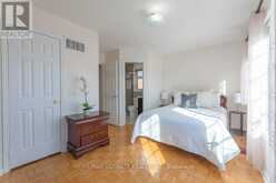 100 VIA CASSIA DRIVE Toronto