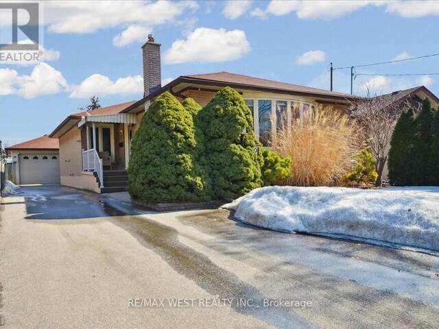 9 MARGRATH PLACE Toronto Ontario