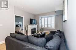 718 - 16 DALLIMORE CIRCLE Toronto