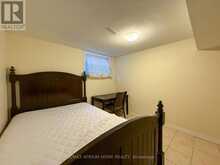 ROOM 1 - 42 FAIRCHILD AVENUE Toronto