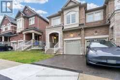 92 DRIZZEL CRESCENT Richmond Hill