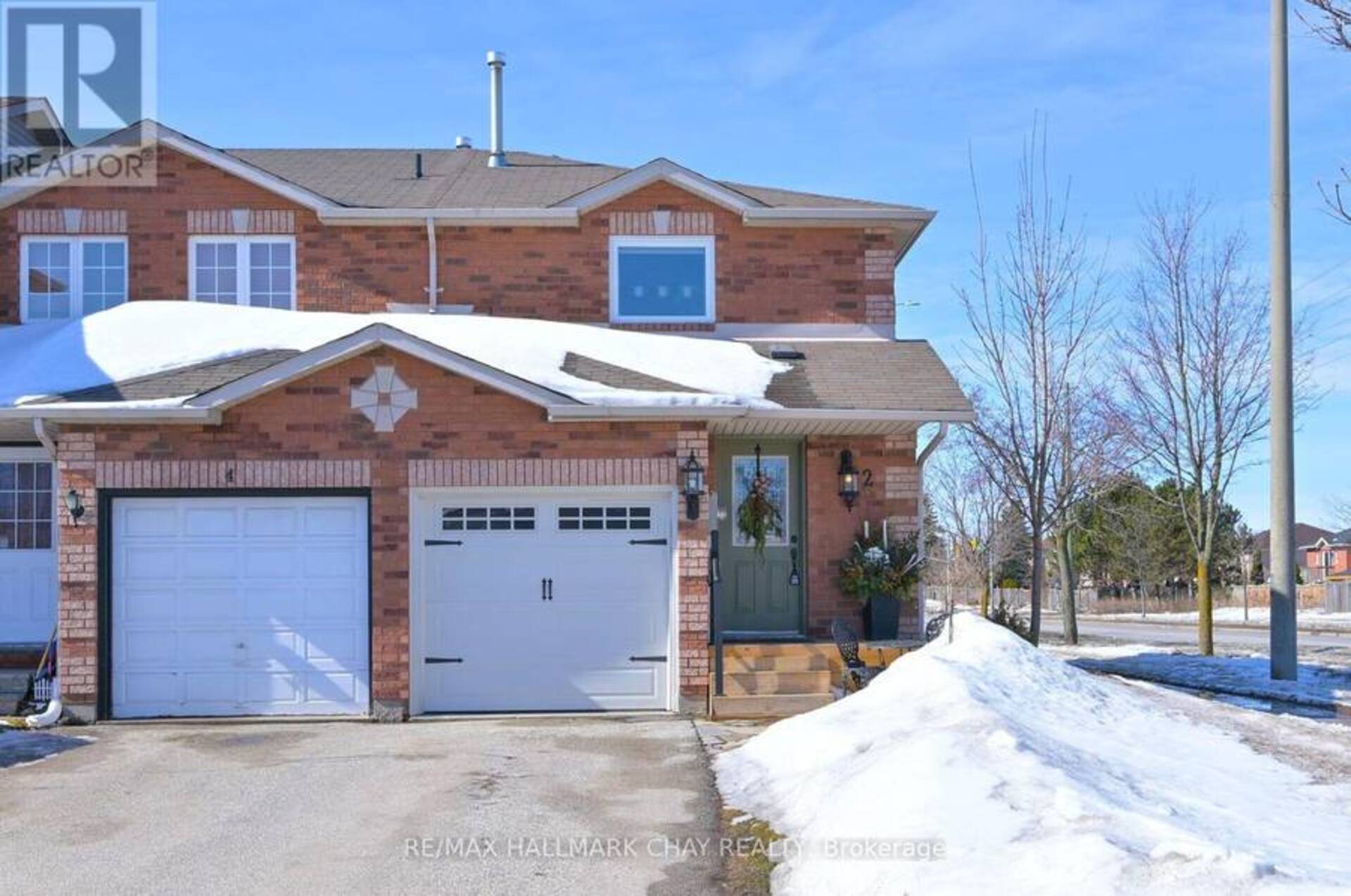 2 CARIBOU COURT Barrie