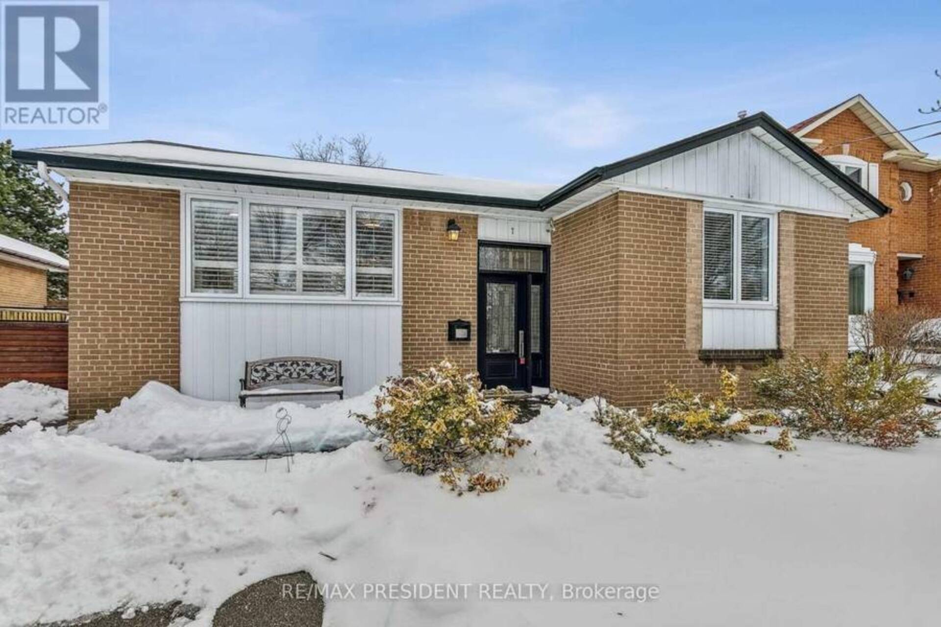 7 NORFOLK AVENUE Brampton